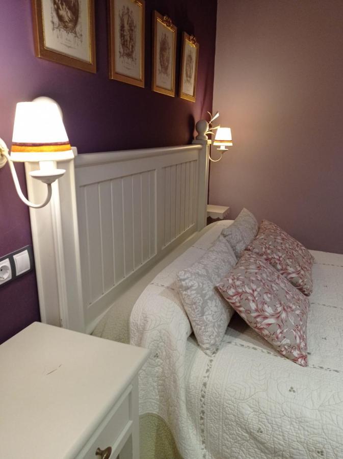 Hotel El Cuartel De Lugueros Zewnętrze zdjęcie